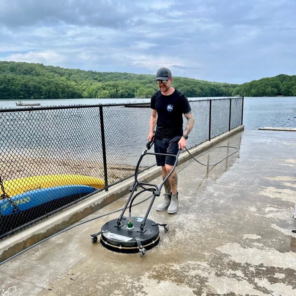 Community pool deck cleaning