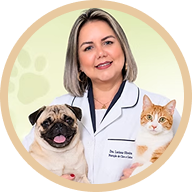 Portrait of Dr Luciana Domingues de Oliveira, Veterinary Nutritionist to BOM BOM