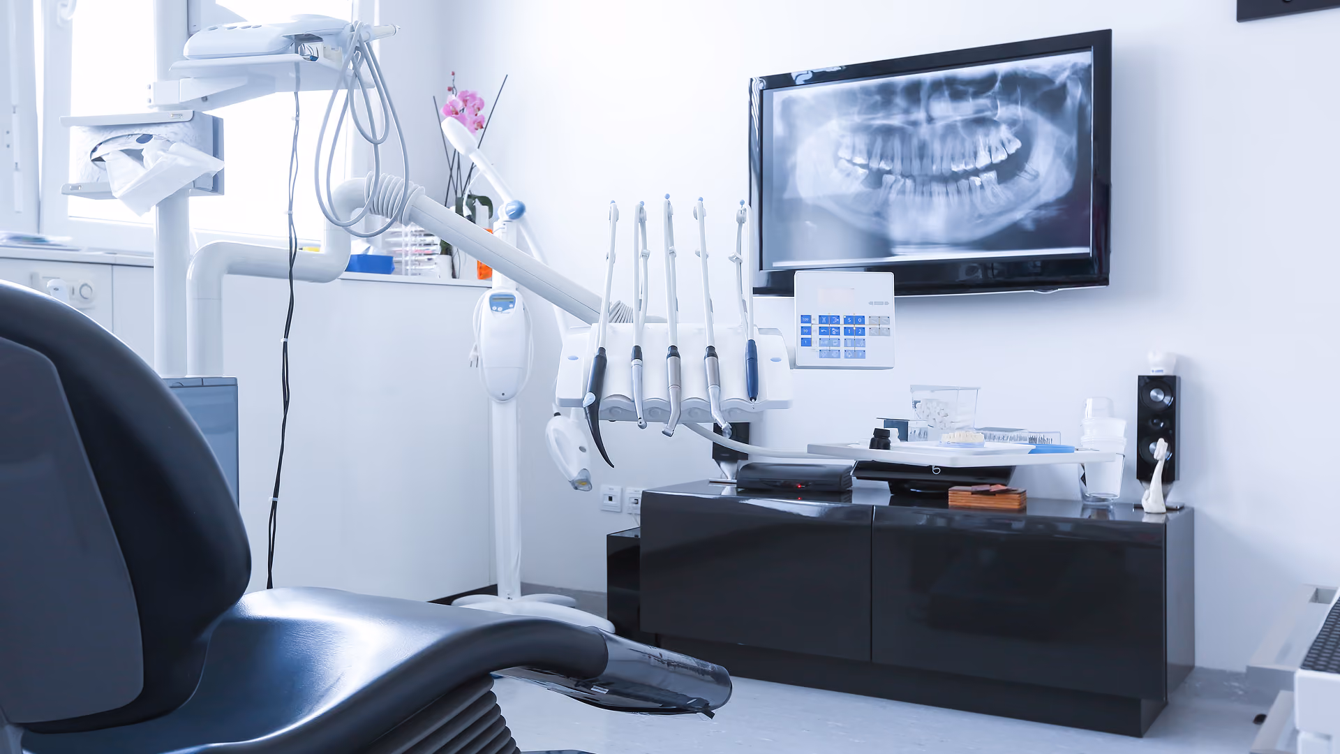 Digital implant planning technology at Restore Dental Implant Studio