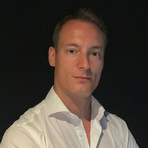 Giulio Toffoli headshot