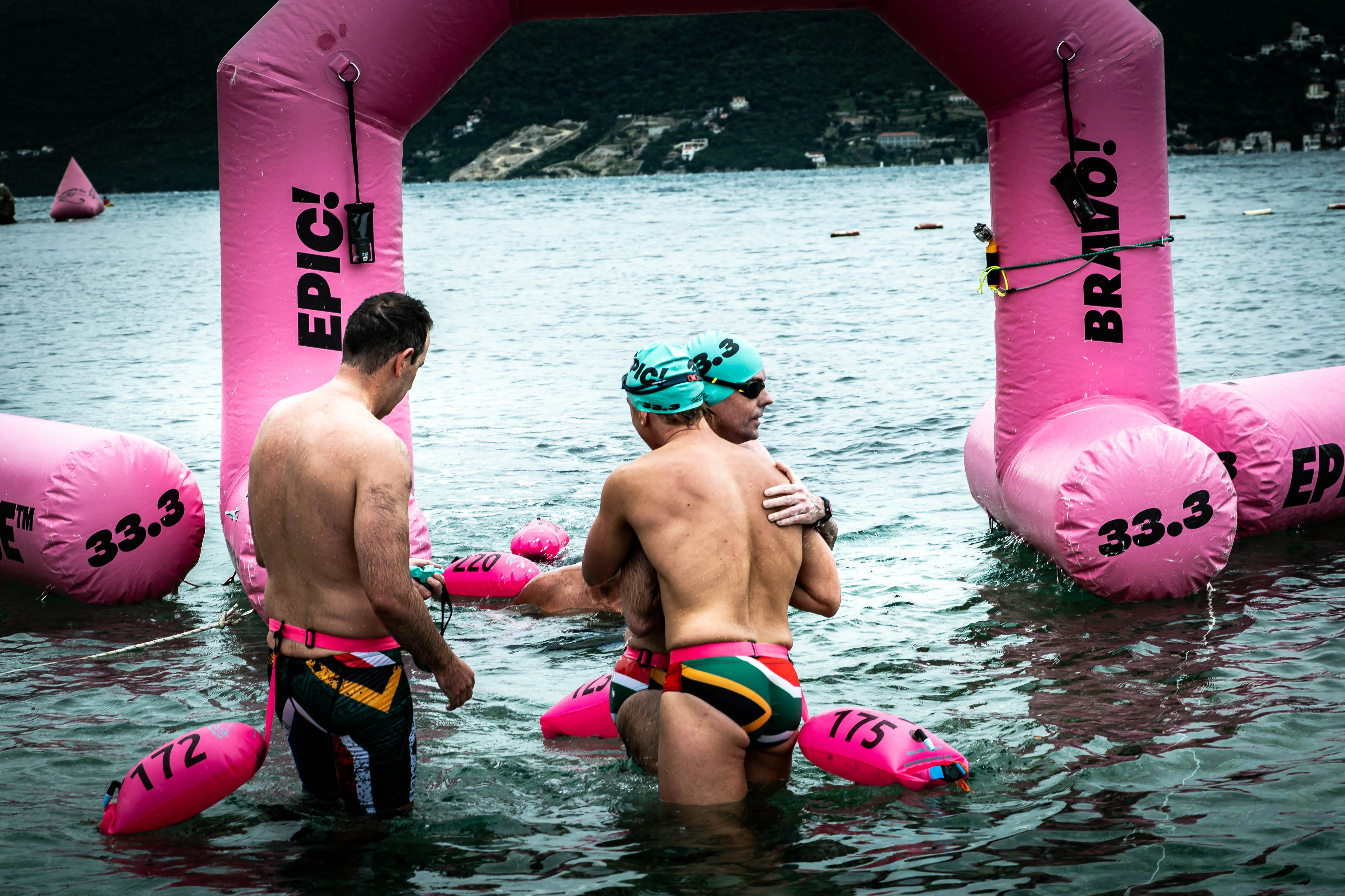 UltraSwim 33.3 #10 Montenegro, hug at the finish line
