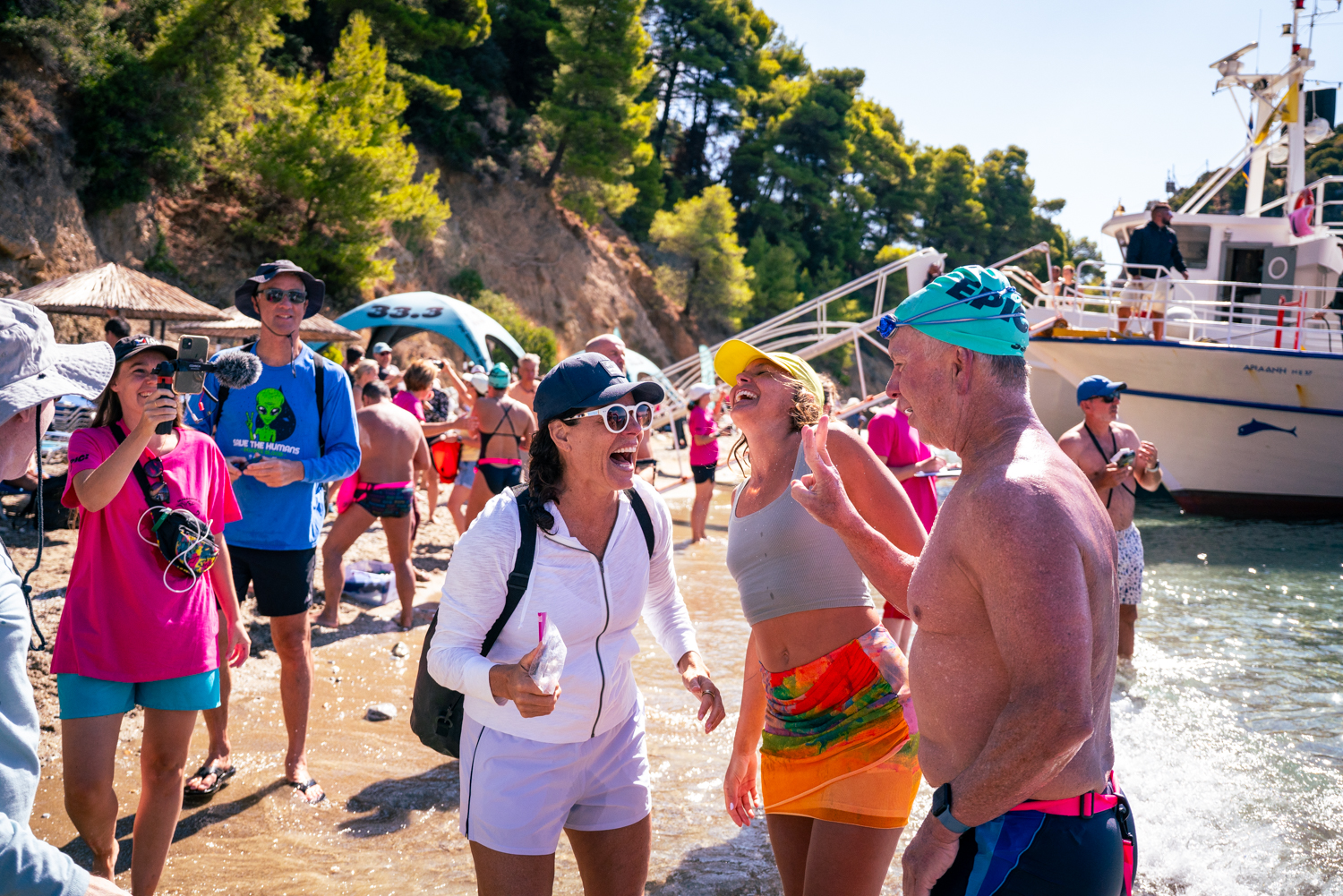 UltraSwim 33.3 #9 Greece, friends and family at the finish line