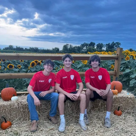 red-barn-farm-fall-festival-staff-photo