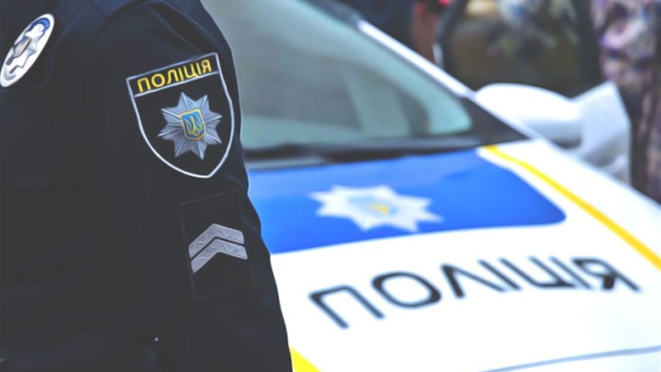 Чи має право поліція перевіряти номер кузова та агрегатів автомобіля