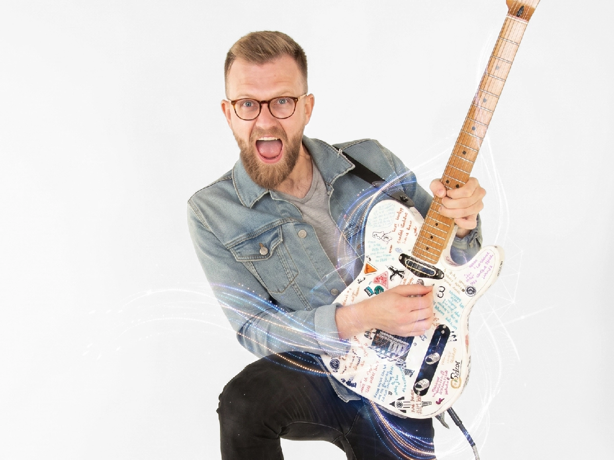 Guitar lesson at BOLT