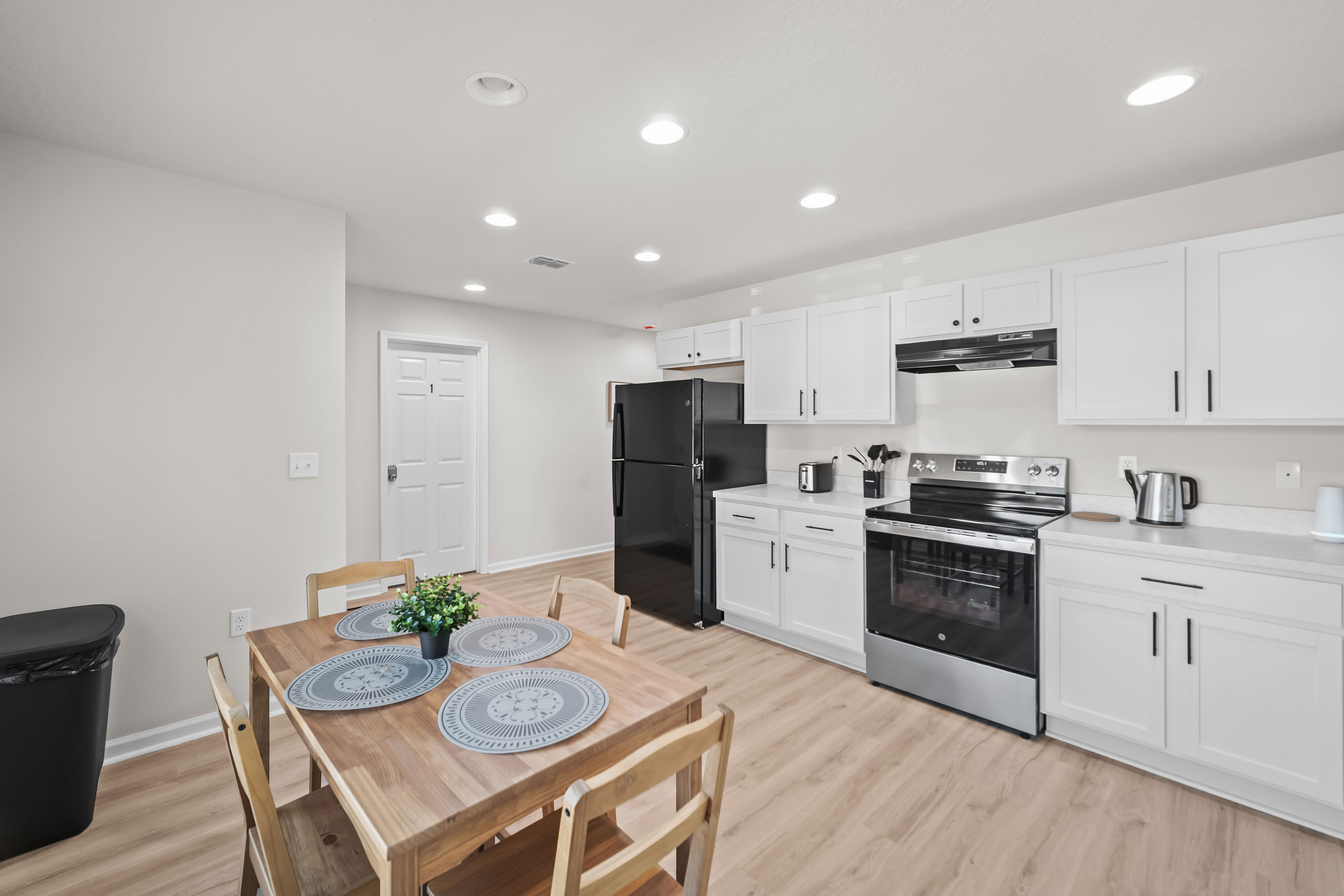 The Sofia interior: kitchen view 2