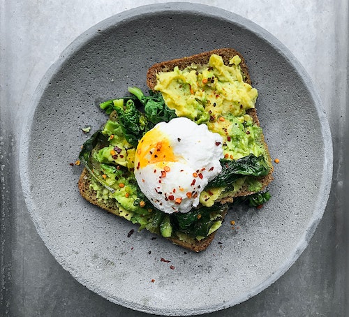 Pilates and Nutrition: How to Fuel Your Workout and Support a Healthy Lifestyle