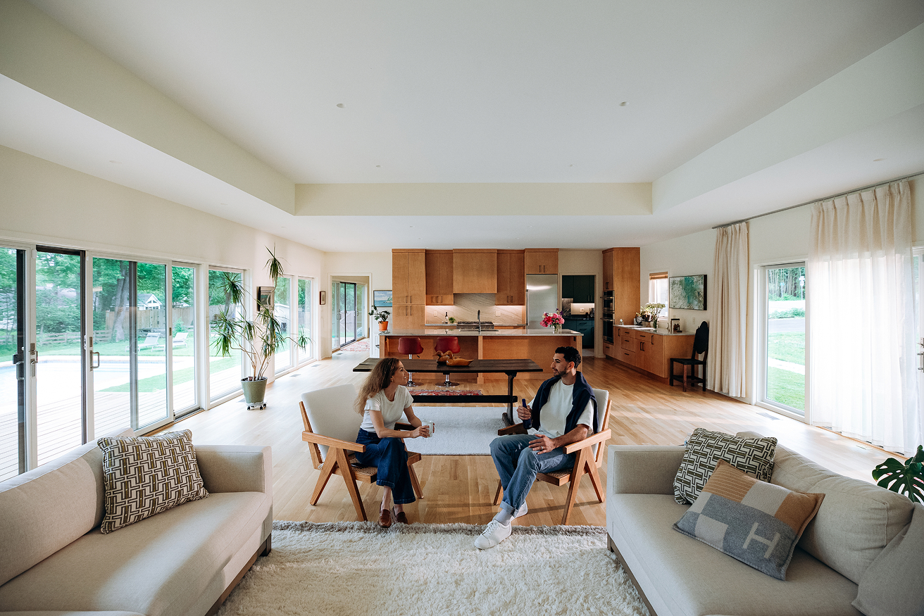 Greenfield / Annandale / Single-Level Sanctuary