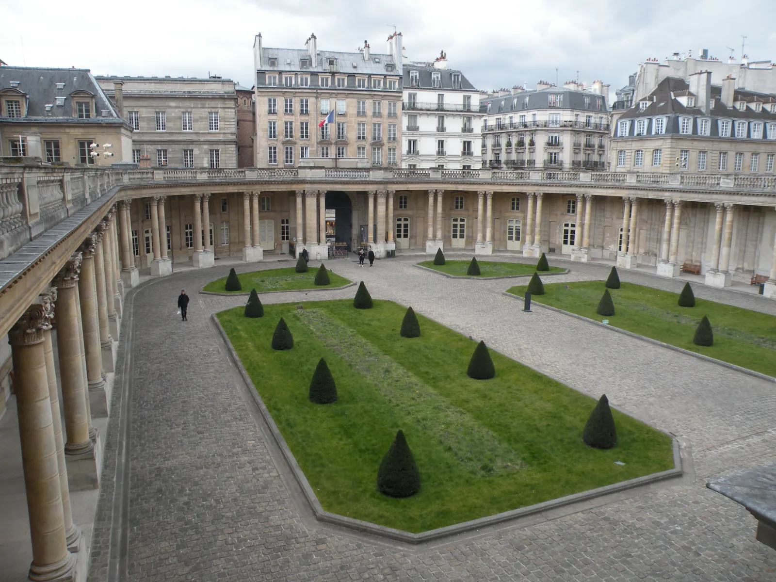 La cour d'honneur de l'hôtel de Soubise, dans le Marais, Paris 3e