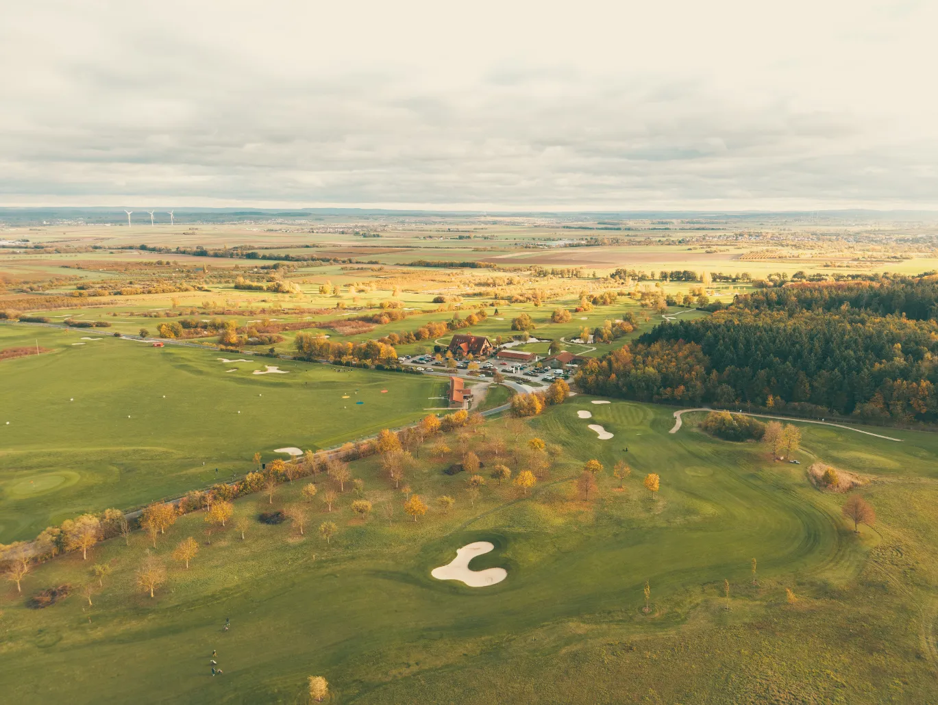 Luftbild der Golfanlage am Löwenhof
