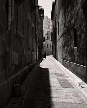 Arles street scene by Plano photographer Larry Lourcey