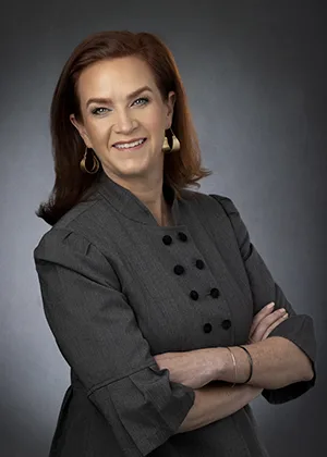 female executive portrait by Lourcey Photography