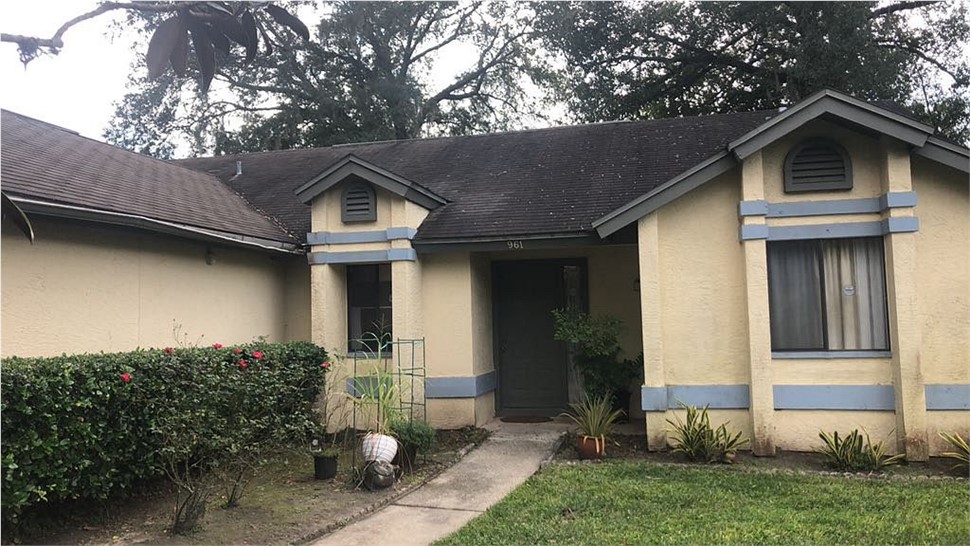 Roof cleaning and repair project in Altamonte Springs, Florida