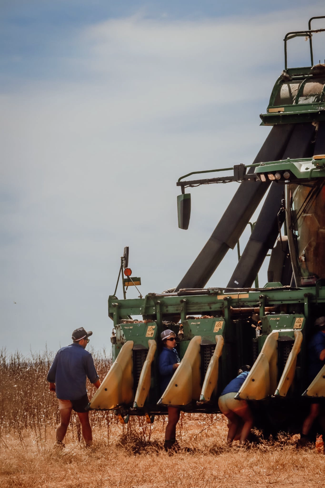 NT Broadacre and Northern Hedging and Contracting crew servicing farmland across the NT and East Kimberley