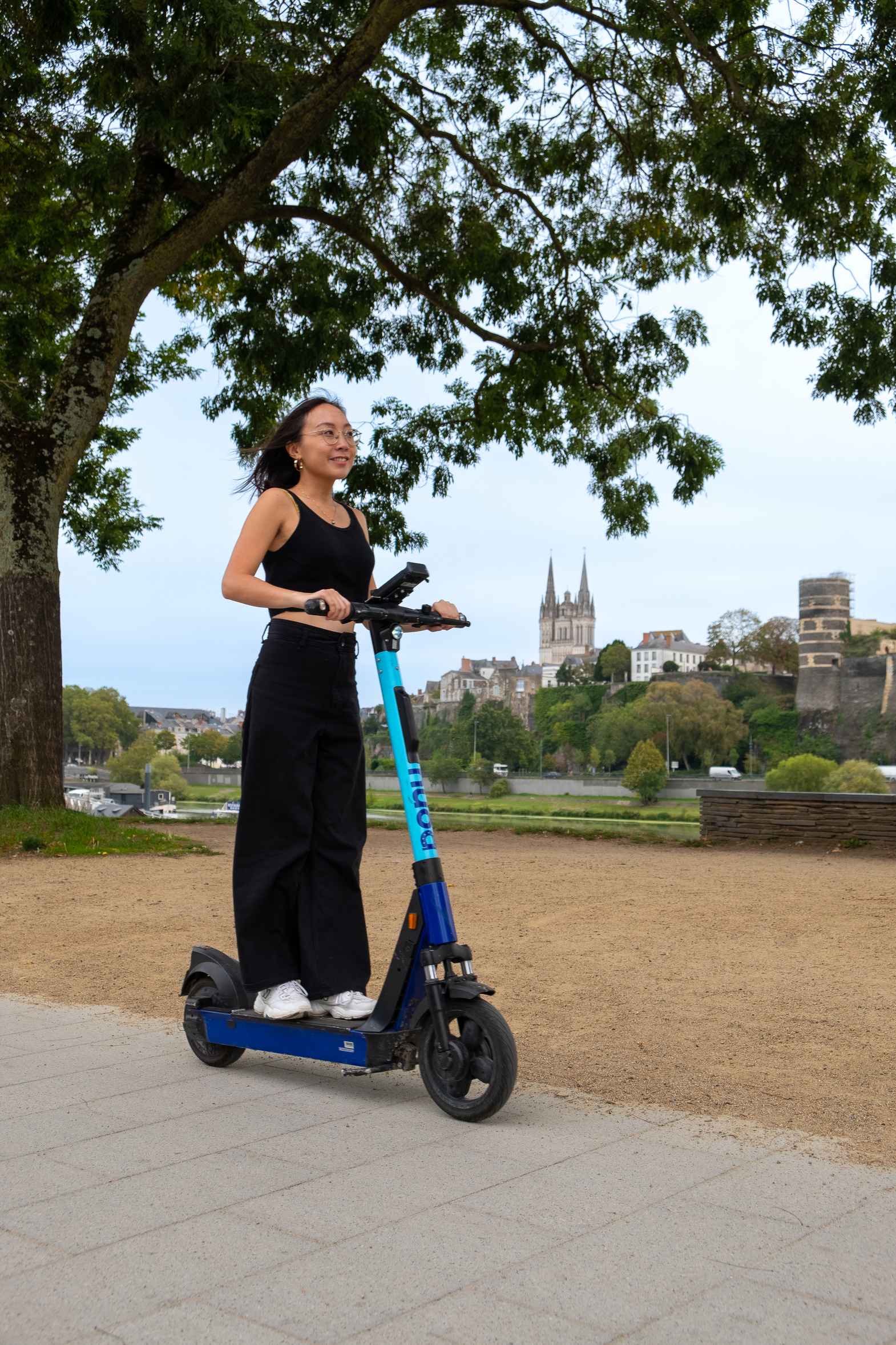 Location vélo deux places et trottinette en libre-service à Angers