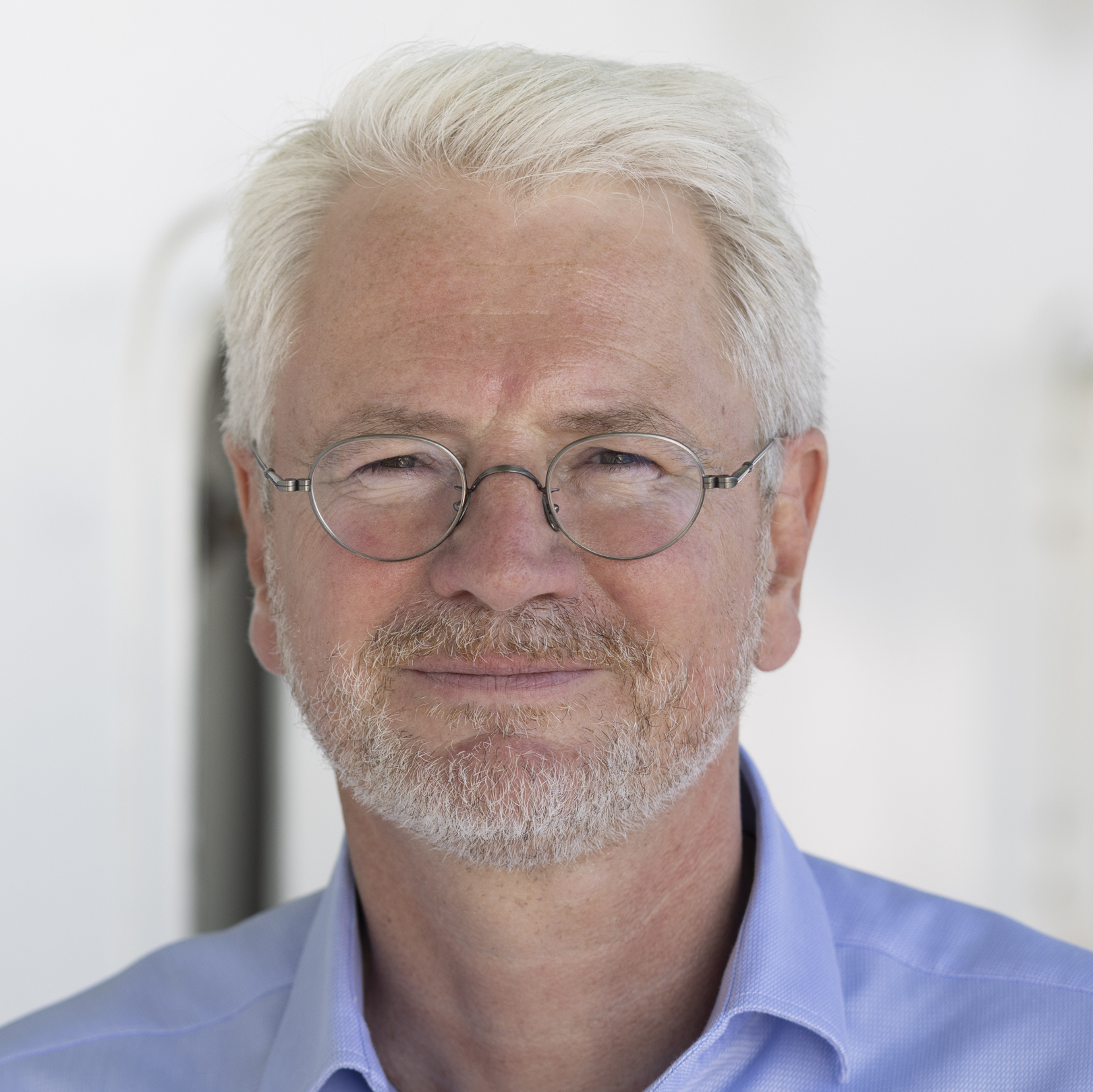 Reinhard Lüken