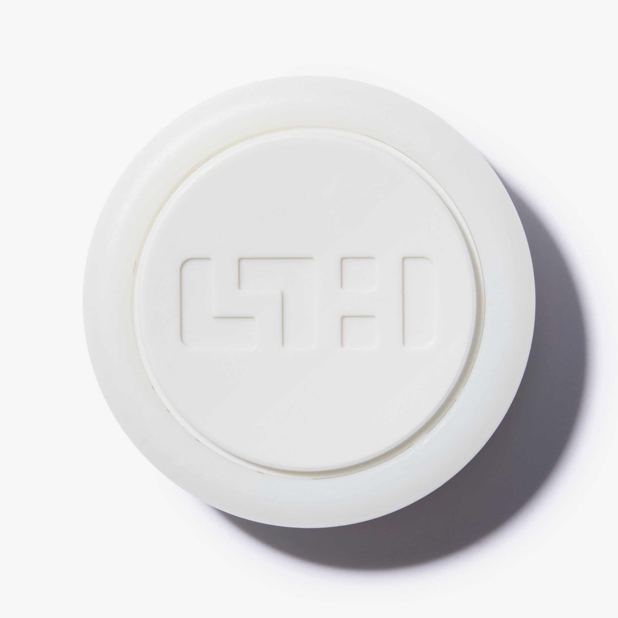 Product photography for SIMIHAZE BEAUTY at Little Red Panda studios