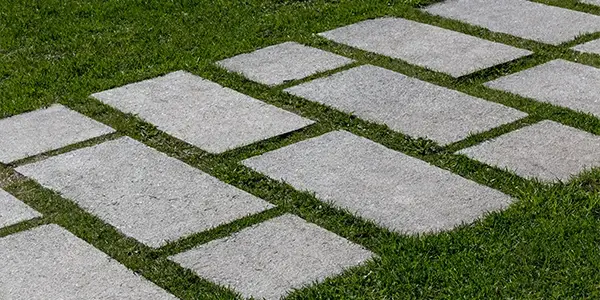 Lawn Care Tip: Stepping Stones Are A Great Addition To Your Landscaping