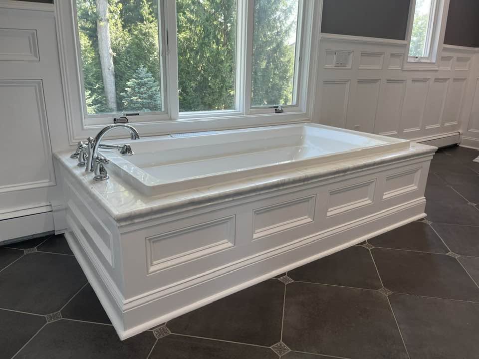 Bathroom tub painting