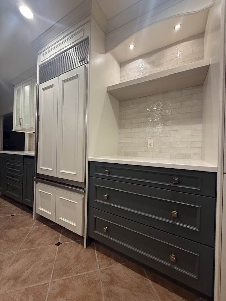 Kitchen drawer painting