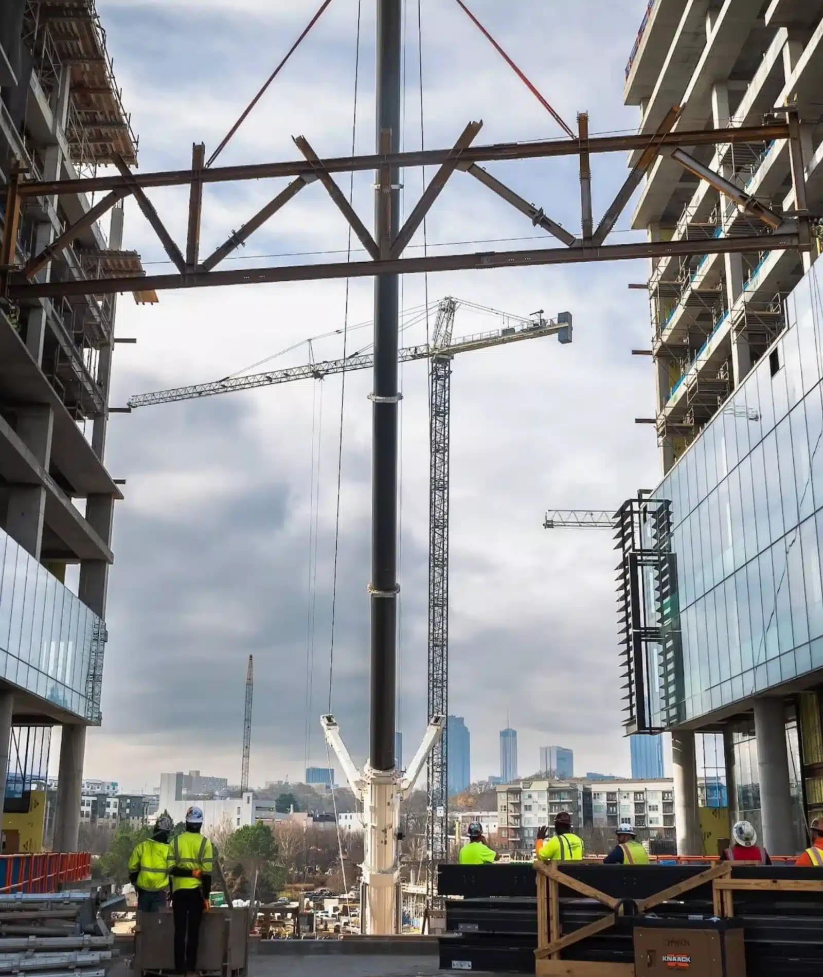 Brasfield Gorrie crane equipment on a city job site
