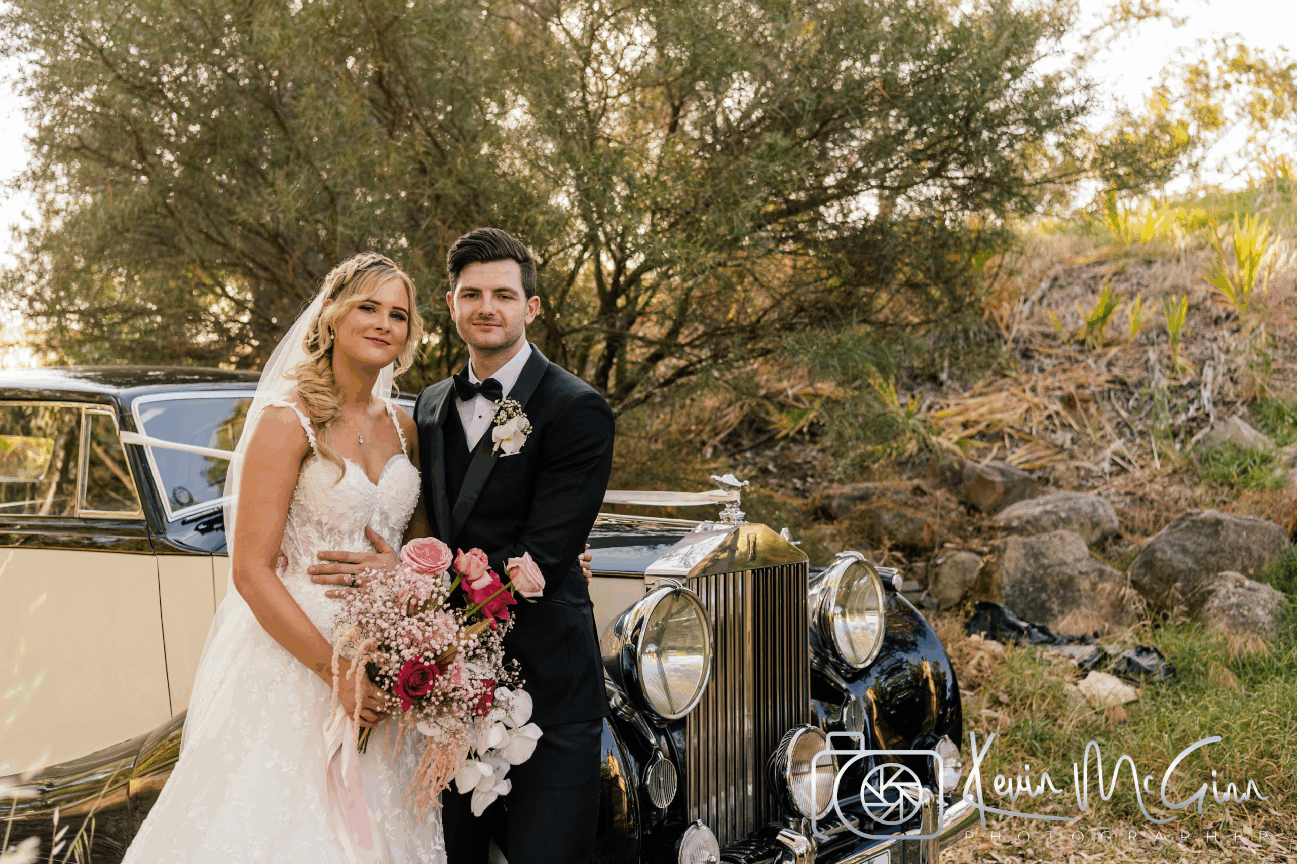 How To Create a Wedding Hashtag