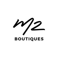 Logo M2 Boutiques en noir sur fond blanc.