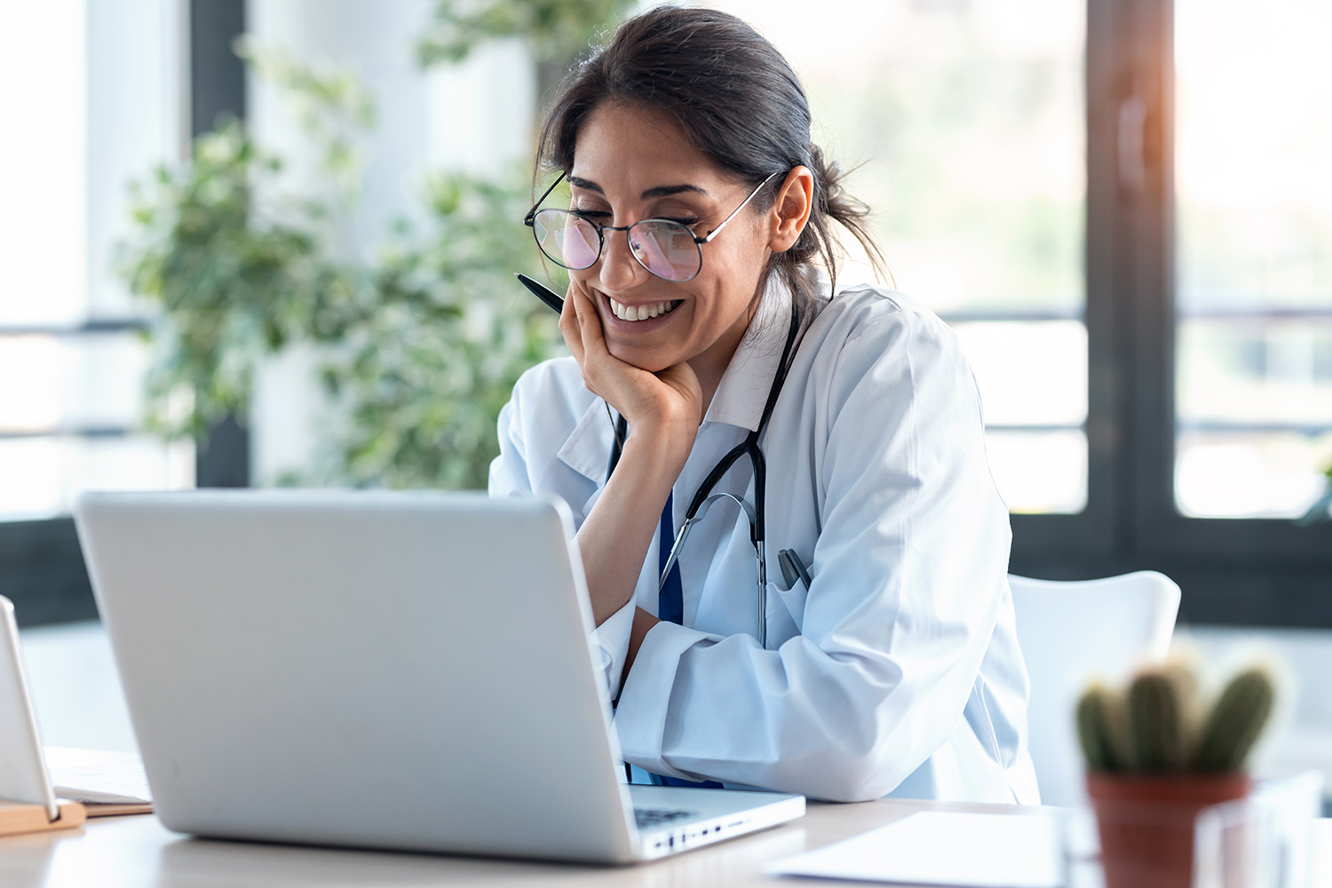 How Medsender’s Integration with EMA is Revolutionizing Healthcare Communication