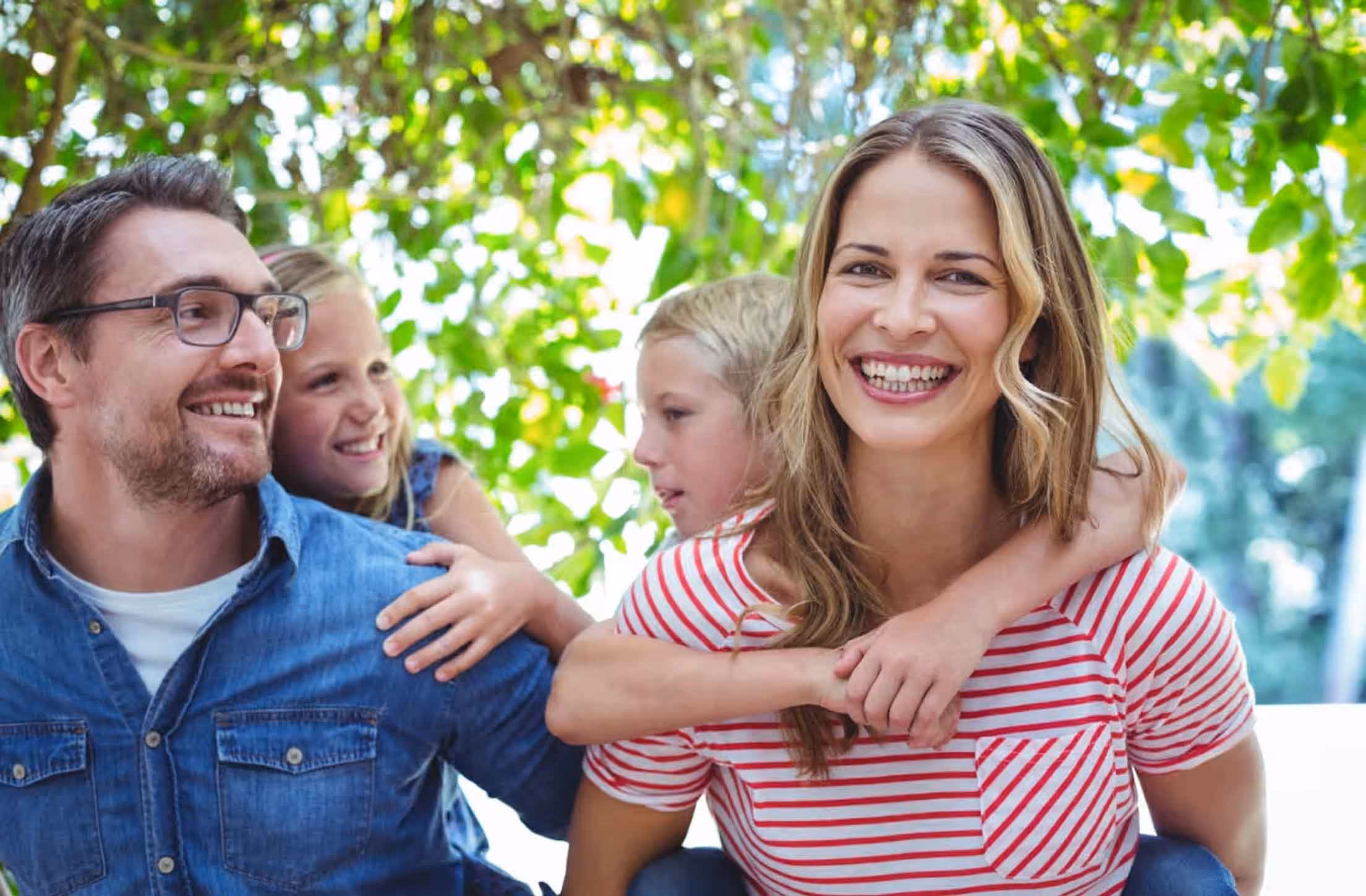 Battlefield Family Dentistry Image of happy family.