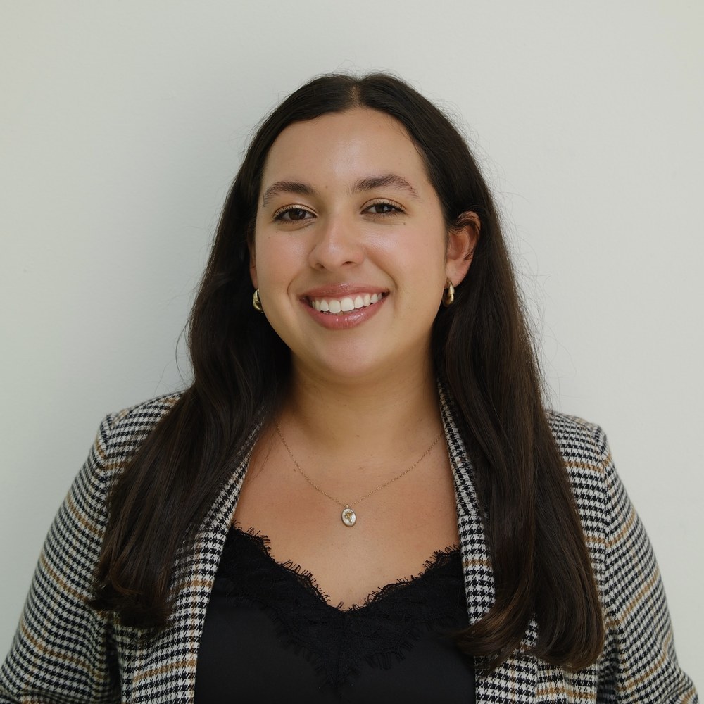 Ms. Valeria Serrano