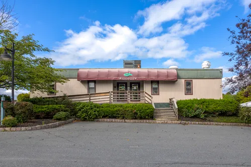 Riverview Country Club / Villa on the Green 