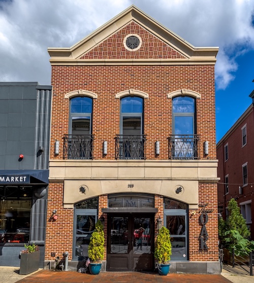 Three Oak Steakhouse