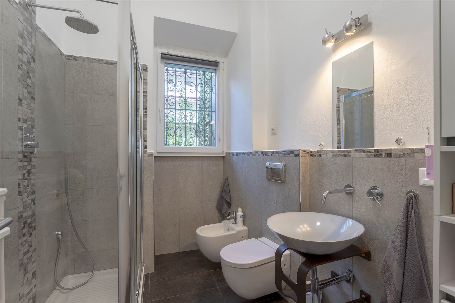 Appartamento in vendita a Firenze, Lungarno del Pignone – foto 23 di 39