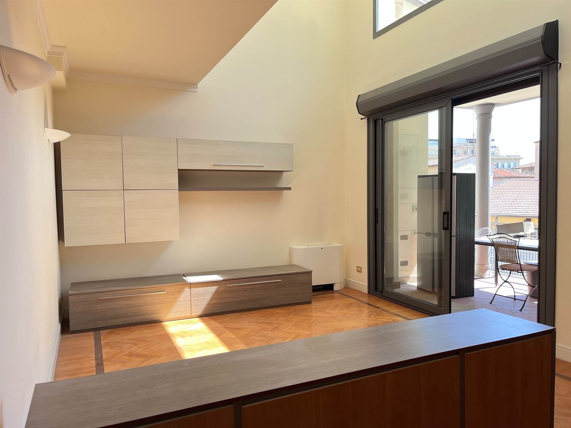 Appartamento in affitto a Firenze, Borgo Ognissanti