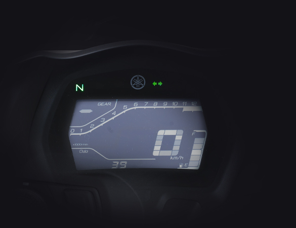 Y15ZR front air scoop feature