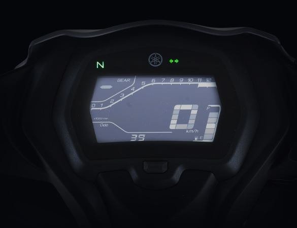 Y15ZR front air scoop feature