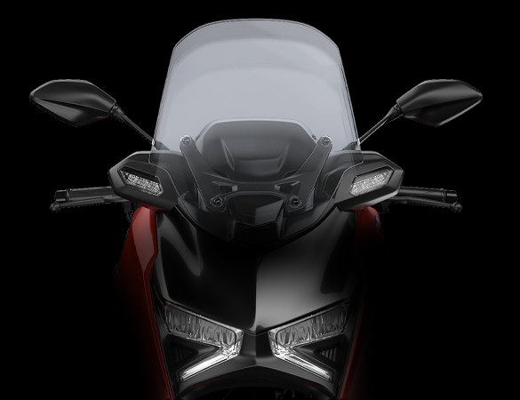 Y15ZR aerodynamic front visor feature