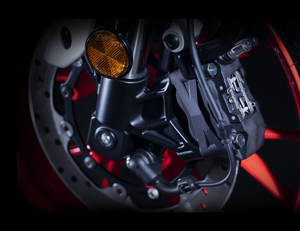 Y15ZR front air scoop feature