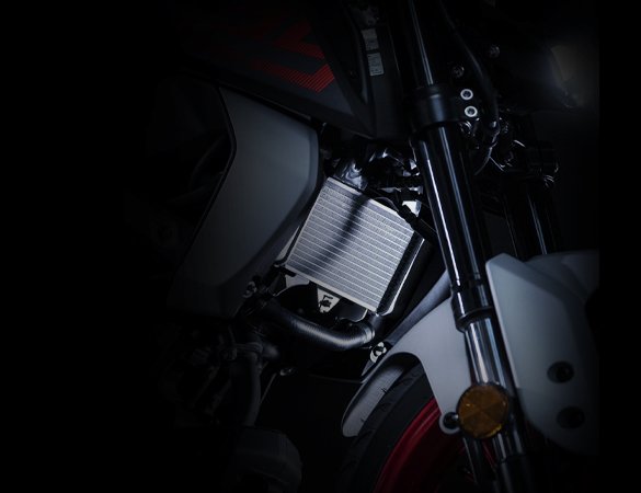 Y15ZR front air scoop feature