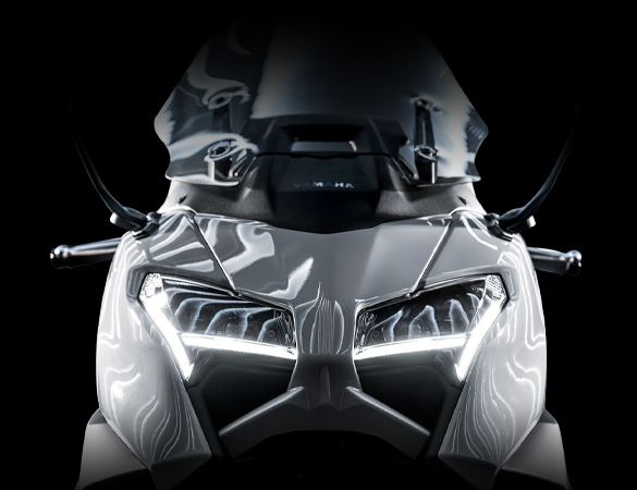 Y15ZR front air scoop feature