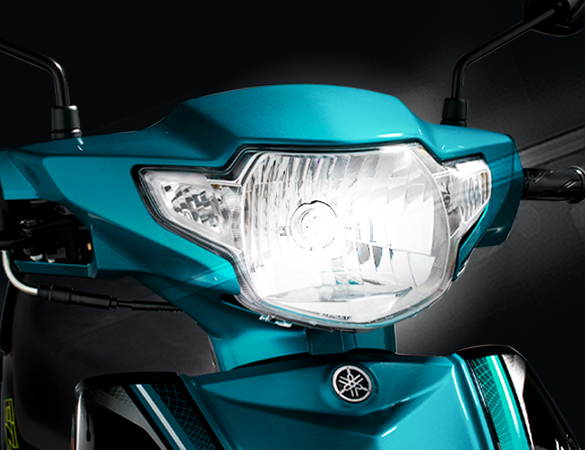 Y15ZR aerodynamic front visor feature