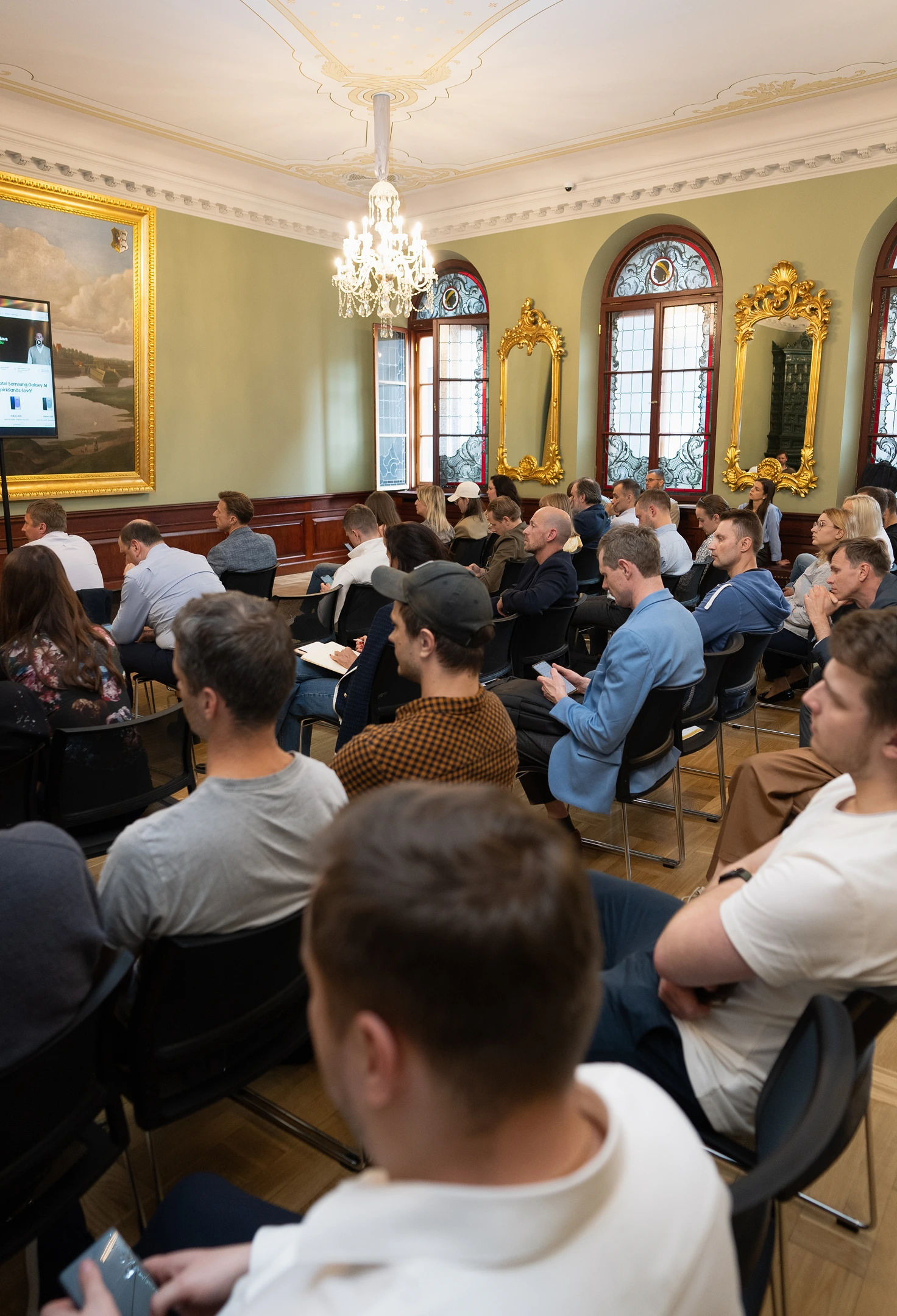Join us at live and online eCommerce events, watch our webinars, follow the conferences we organize, and catch up on recent news.