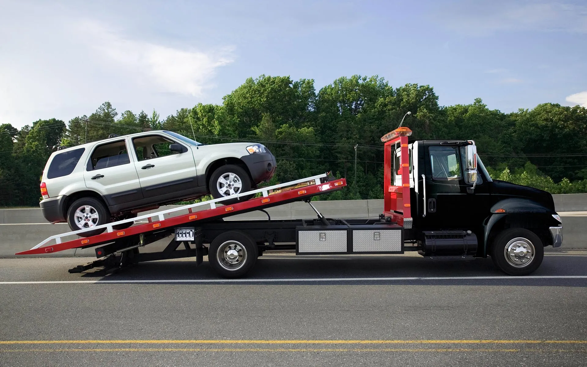 John's Towing Service blog background