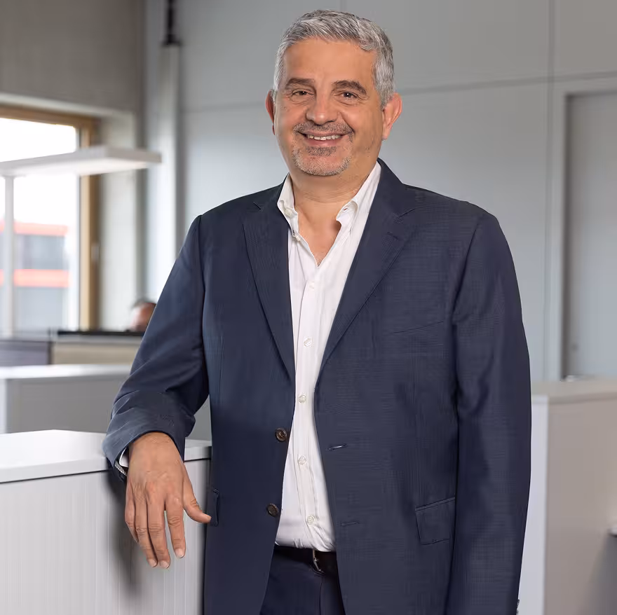 Dr. Amin Shokrollahi Profile Image