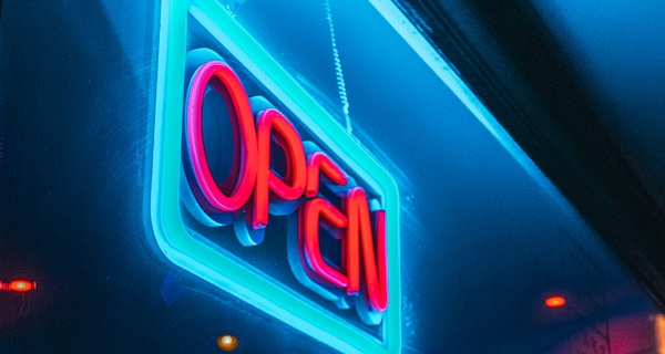 Signage designer