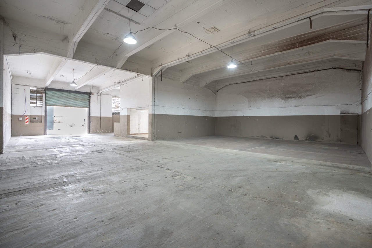 Galpón de 355 m² en planta baja en Parque Suárez, José León Suárez, San Martín