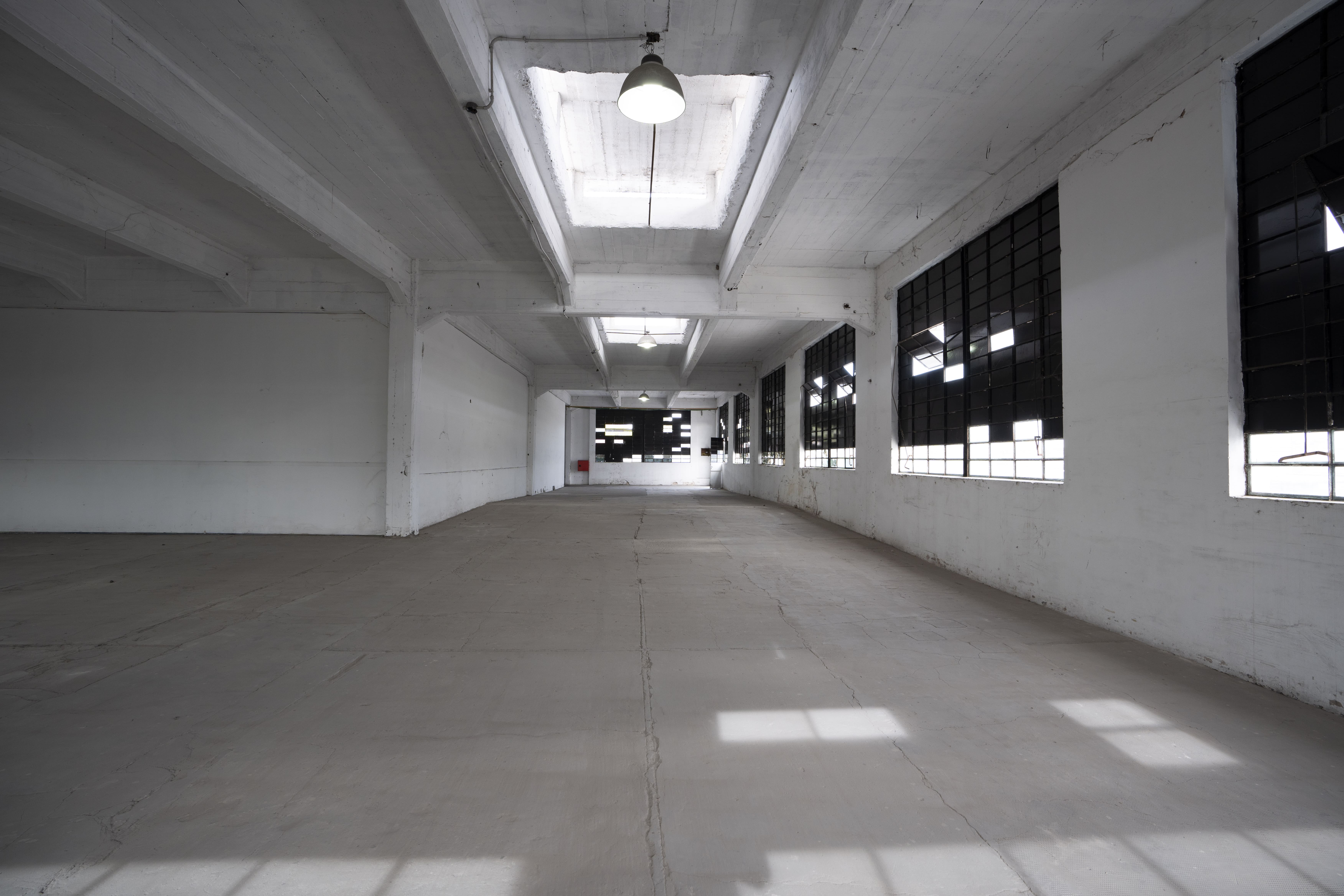Interior del depósito de 477 m² en Parque Suárez, San Martín (foto 3)
