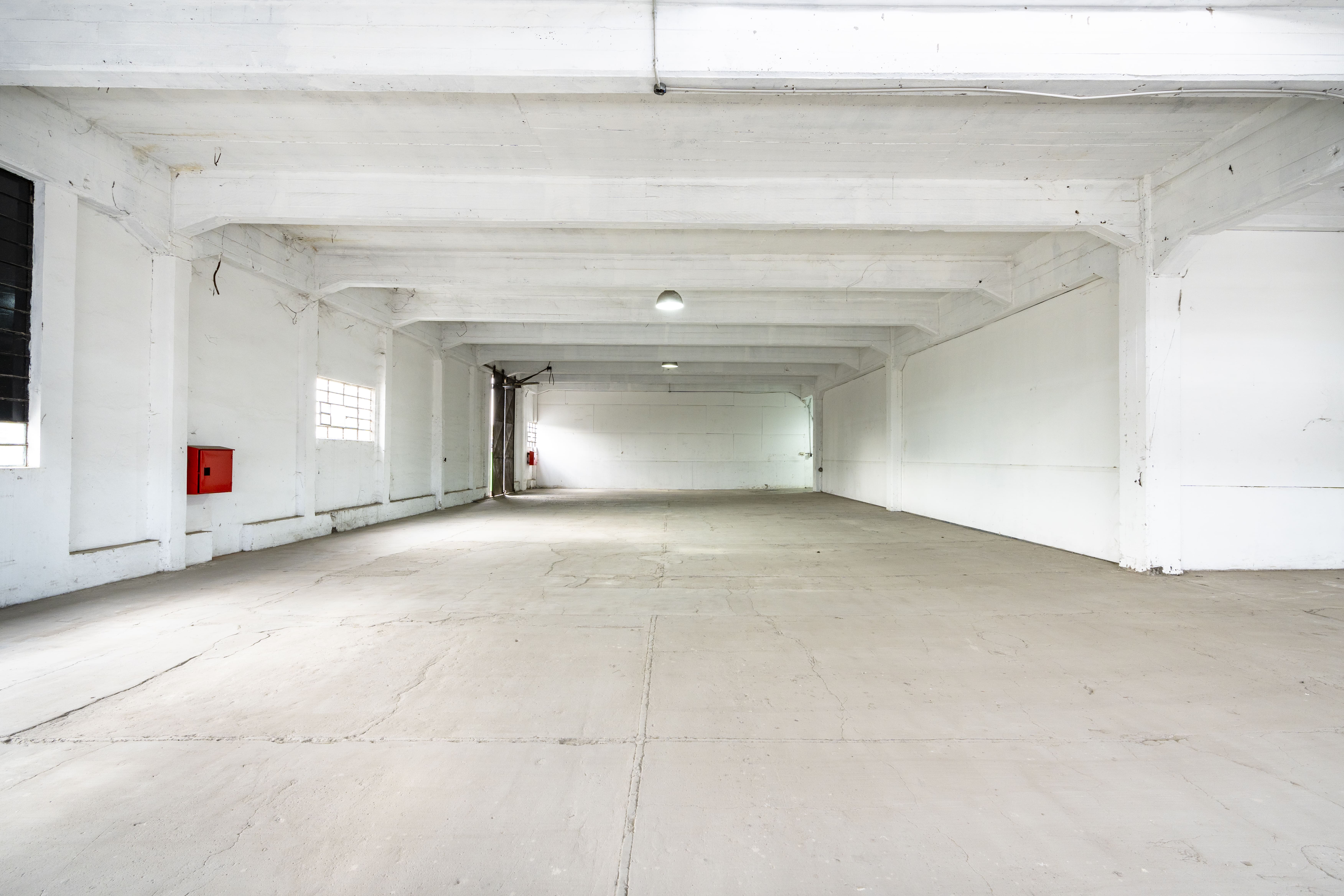 Interior del depósito de 477 m² en Parque Suárez, San Martín (foto 9)