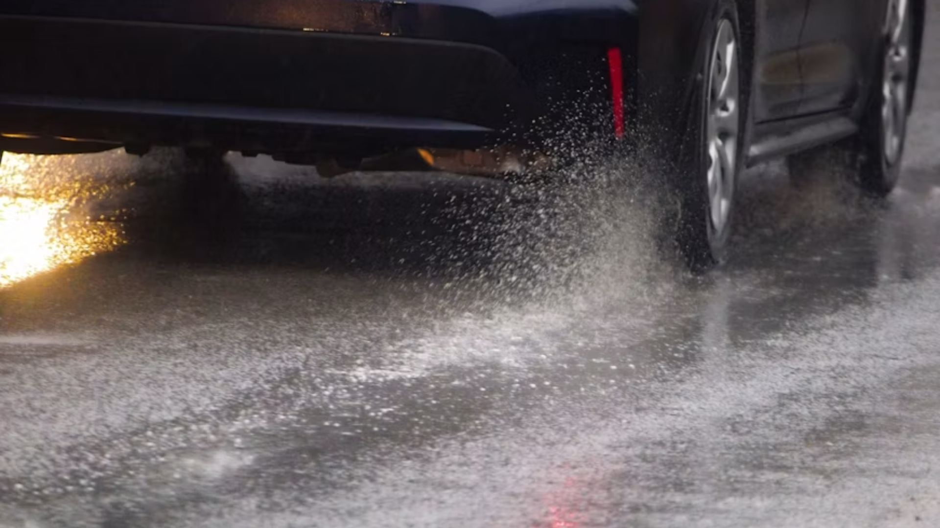 Slick Roads Ahead: How Wet Weather and Oil on Pavement Affect Your Traction
