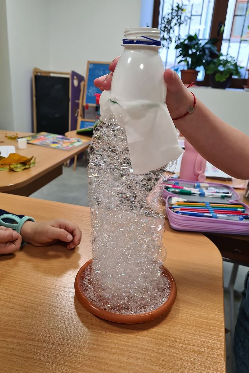 Educatoare cu copil la Camigo